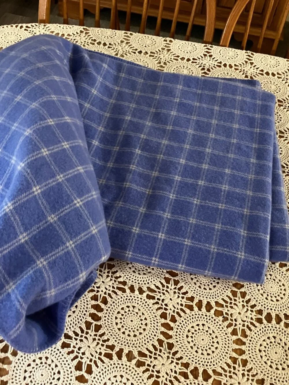 L. L. Bean Queen Size with Blue with White Plaid Striped Virgin Wool Blanket